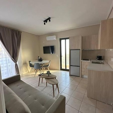 Minimalist Athenian Apartments N7 Exterior photo